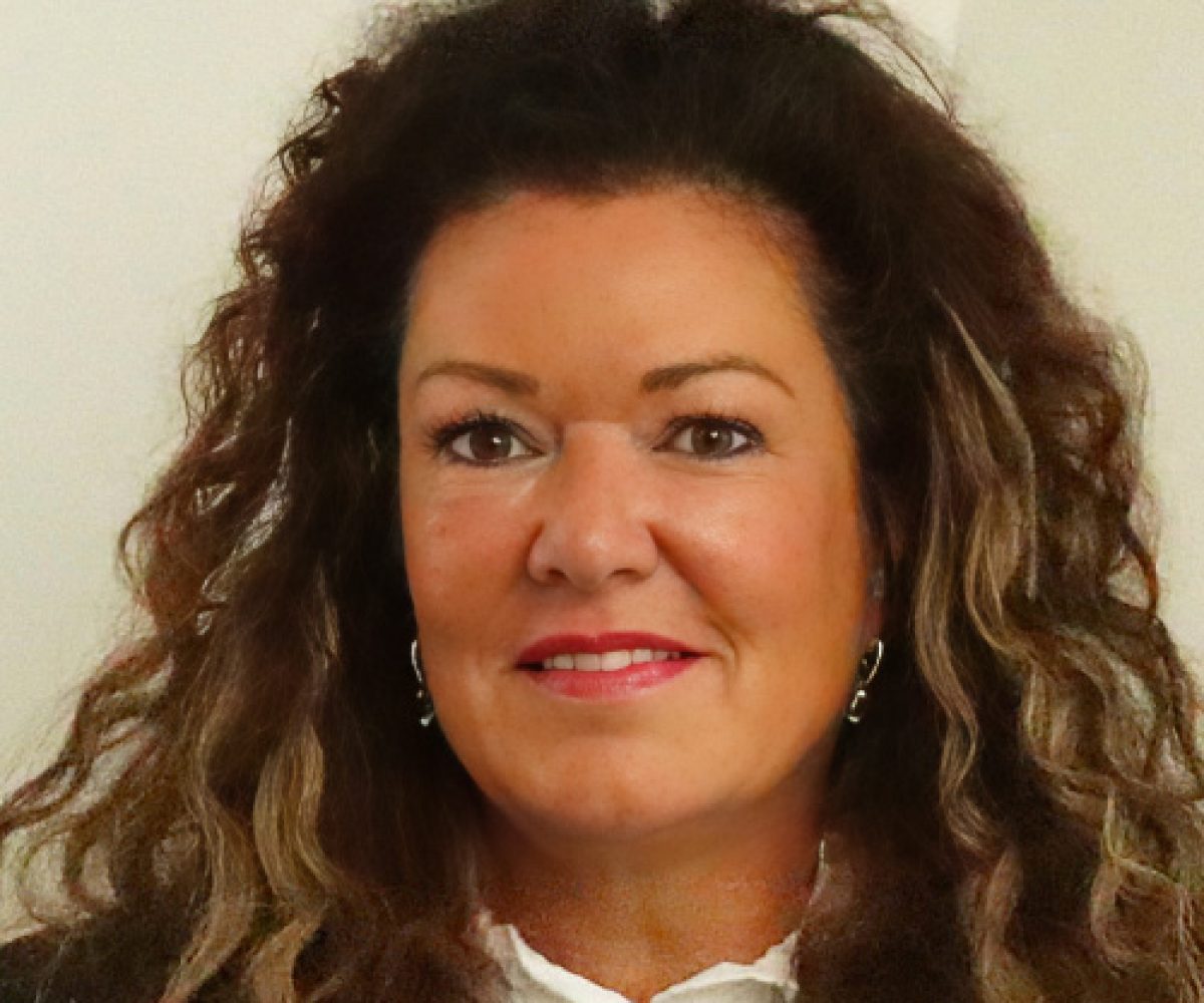 Julie Guildford Smith